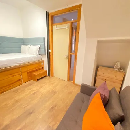 The Poet House Apartment Setúbal